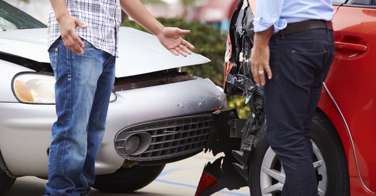 You are currently viewing How To Hire An Automobile Accident Lawyer